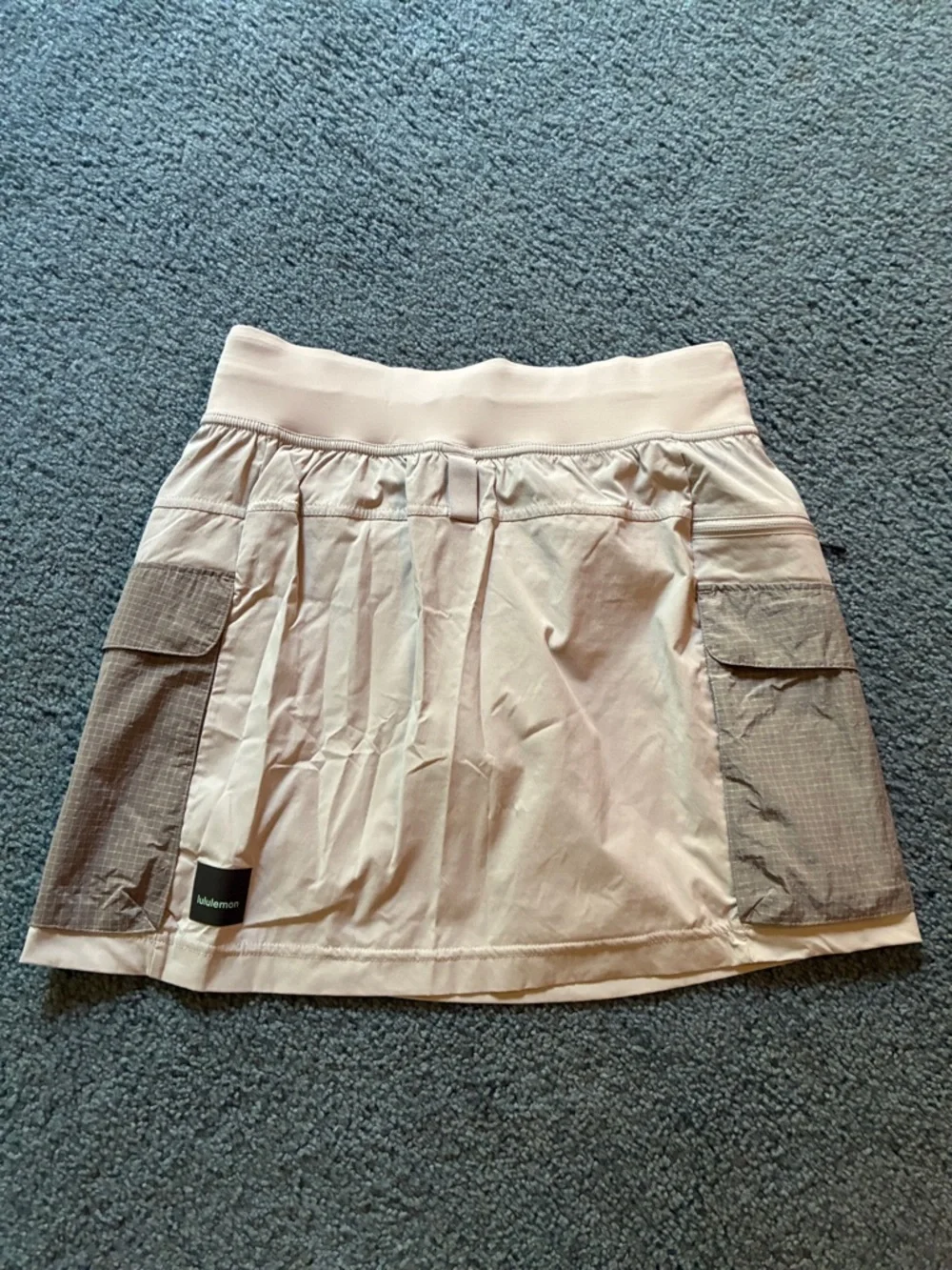 Lululemon gray utility skirt size 8 like NEW